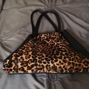 Next Tote.
